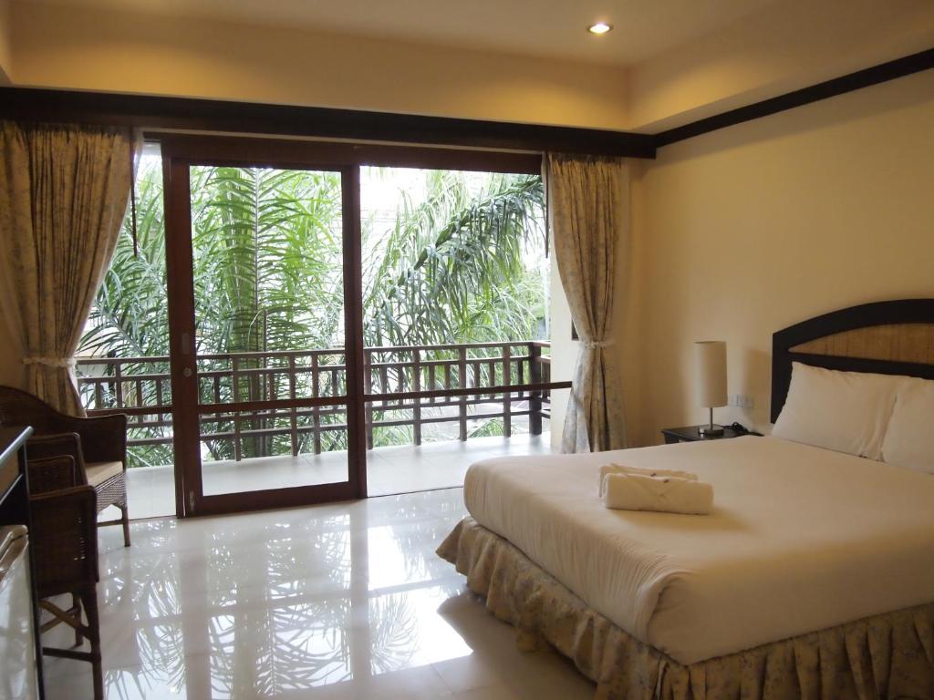 Summer Inn Ламай Бийч Екстериор снимка